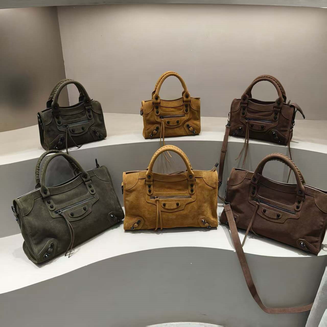 【高定】纯手工制作新款铆钉机车