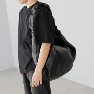 ssstein SHIRRING HANDLE LEATHER SHOULDER BAG25AW山羊皮斜挎包