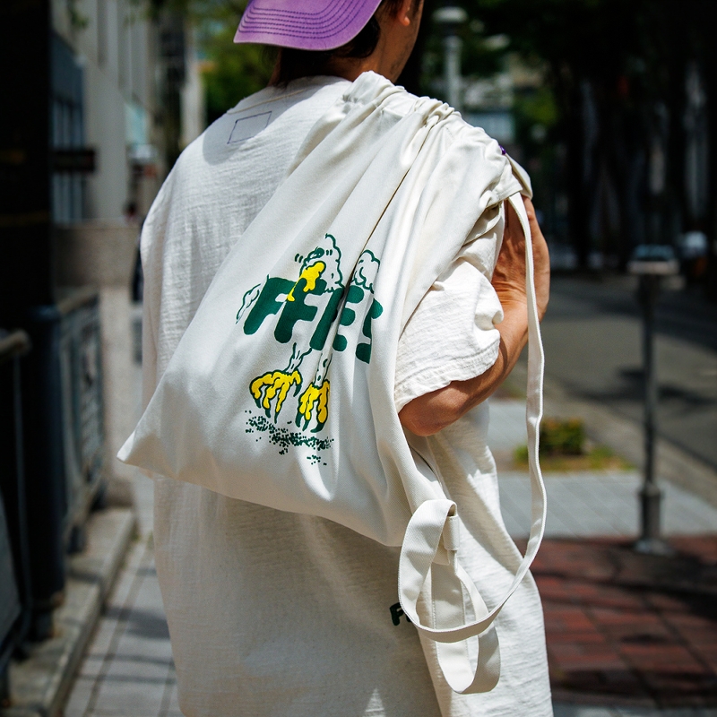 TNF北面紫标艺术家印花托特包