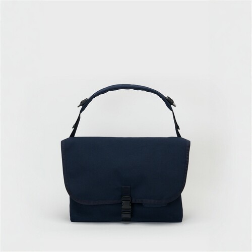 HenderScheme单肩斜挎邮差包