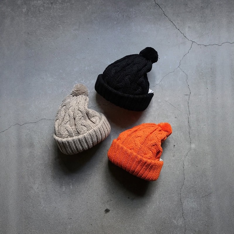 THE H.W.DOG&CO. BIG CABLE KNIT 25AW 狗牌羊毛混纺毛球针织冷帽,服饰配件/皮带/帽子/围巾,帽子,淘宝优惠券,粉丝福利购,淘宝优惠卷