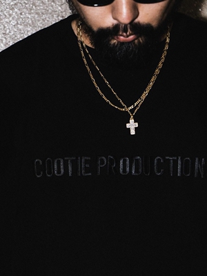 COOTIE同色刺绣纯棉宽松短袖T恤