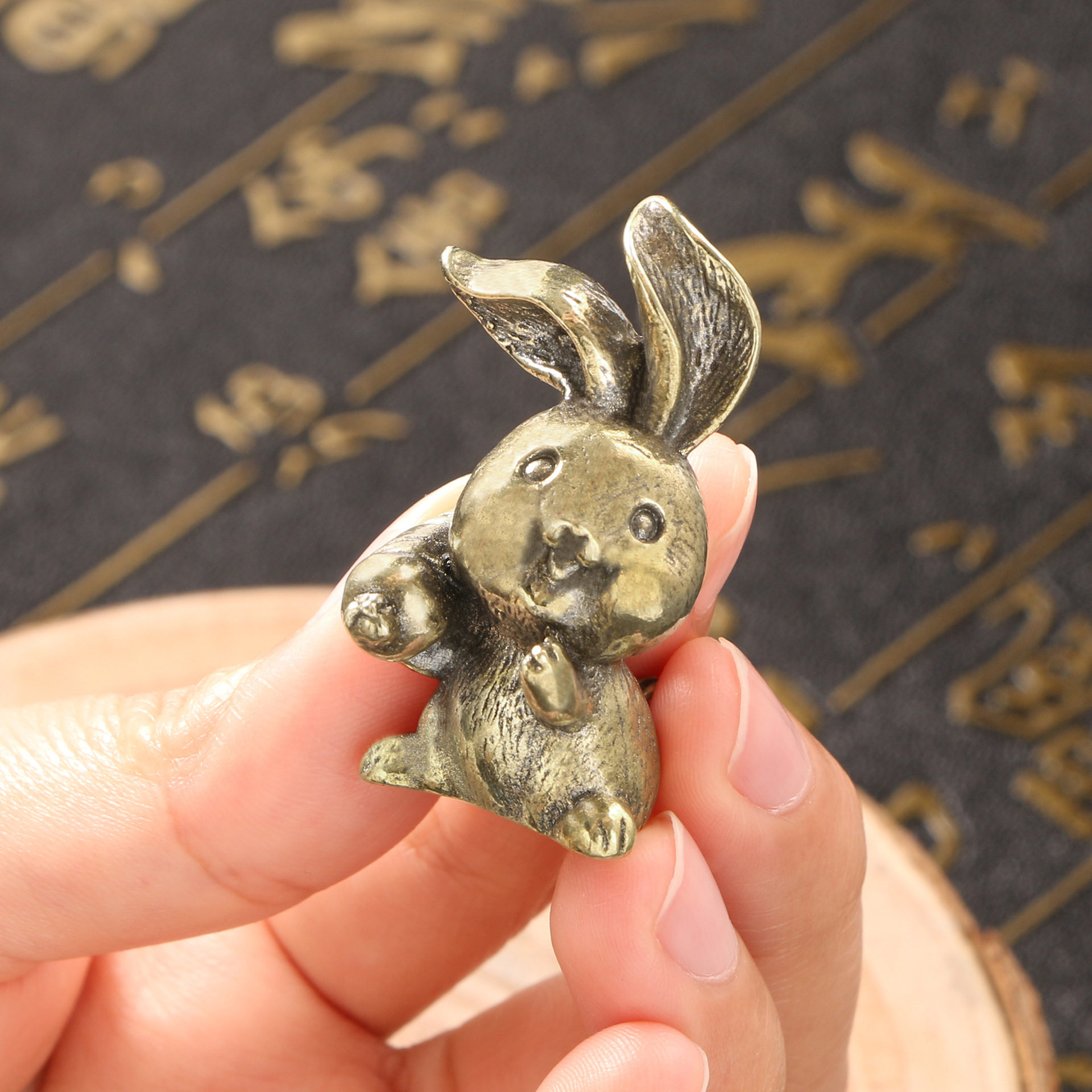 铜器小摆件工艺品生肖兔子纯黄铜家居装饰礼品工艺品可爱卡通桌面