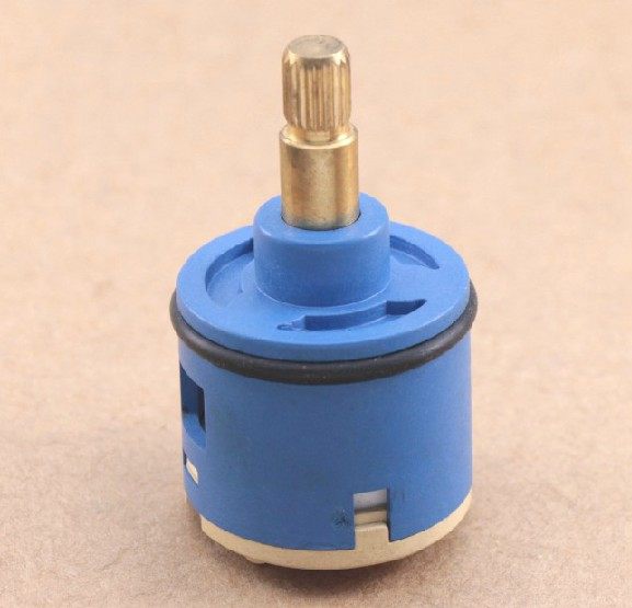 厨卫水龙头阀芯配件淋浴房花洒浴缸混水阀开关三档四档3孔3孔内芯