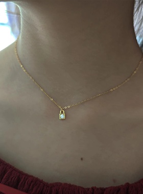 S925纯银镀k金锁头项链女小众设计感高级轻奢精致锁骨链颈链配饰