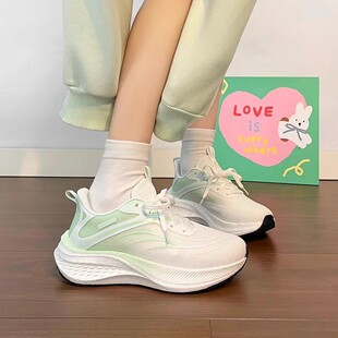 回力碳板跑鞋女款初中生2026春季新款网面透气中考体育专用运动鞋