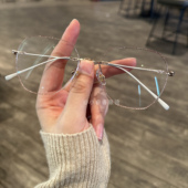 纯欲超轻纯钛无边框眼镜近视女可配度数镶粉钻石切边无框眼睛框架