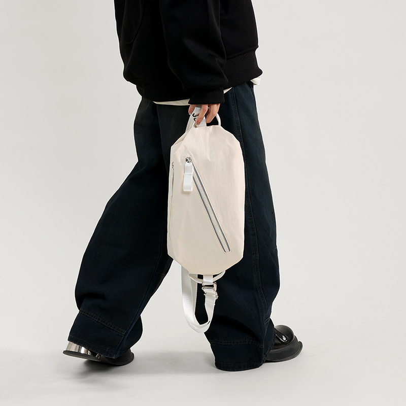 女生简约单肩包胸包运动健身包百搭手提斜挎包多功能双肩包小方包