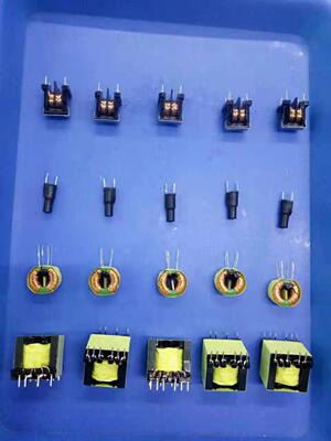 高频变压器EE18EE19EE20E21E22EE24E25E28E29E30E33E35电子变压器