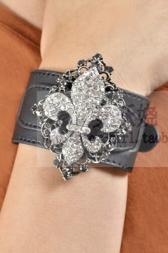 AMERICAN PURCHASING [WESTERN FASHION] DIA..