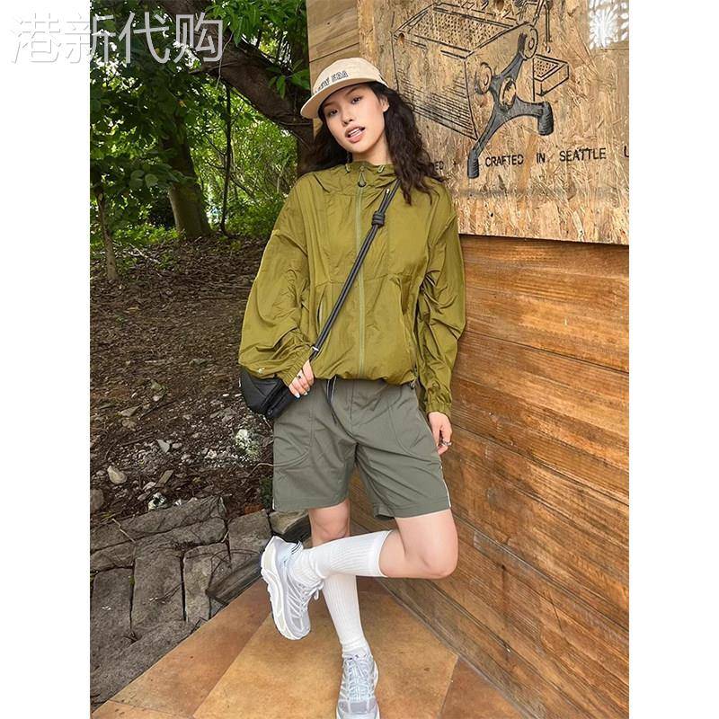 户外绿色防晒衣女款2026春夏流行单品薄款休闲凉感运动登山服外套