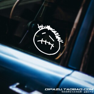 潮牌鬼脸Travis Scott汽车侧窗玻璃贴纸个性摩托车行李箱反光车贴
