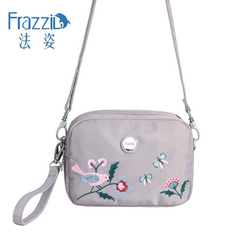 Frazzil/法姿休闲小斜挎包女春新款尼龙刺绣小手拎包韩版逛街潮包