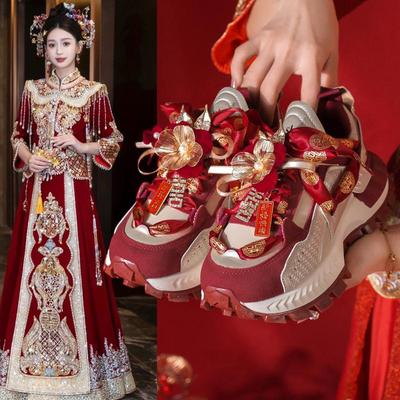 红色婚鞋女2025新款厚底老爹鞋秀禾婚纱两穿粗跟不累脚新娘高跟鞋