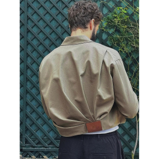 翻领拉链褶皱设计短款 2026春秋新款 外套男女同款 toup巅峰之作