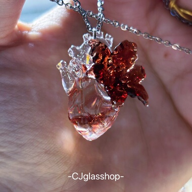 CJglasshop-孤挺之心 创意项链吊坠小众心脏艺术品纯手工生日礼物