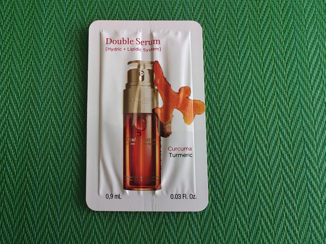 Clarins 娇韵诗黄金双萃精华液 赋活双精华 小样 0.9ml 滋养保湿