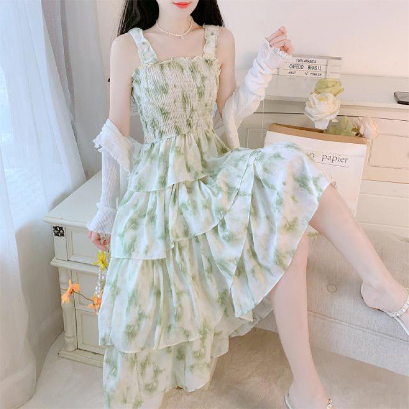 法式小碎花松紧吊带裙收腰显瘦层层蛋糕裙连衣裙开衫夏装两件套
