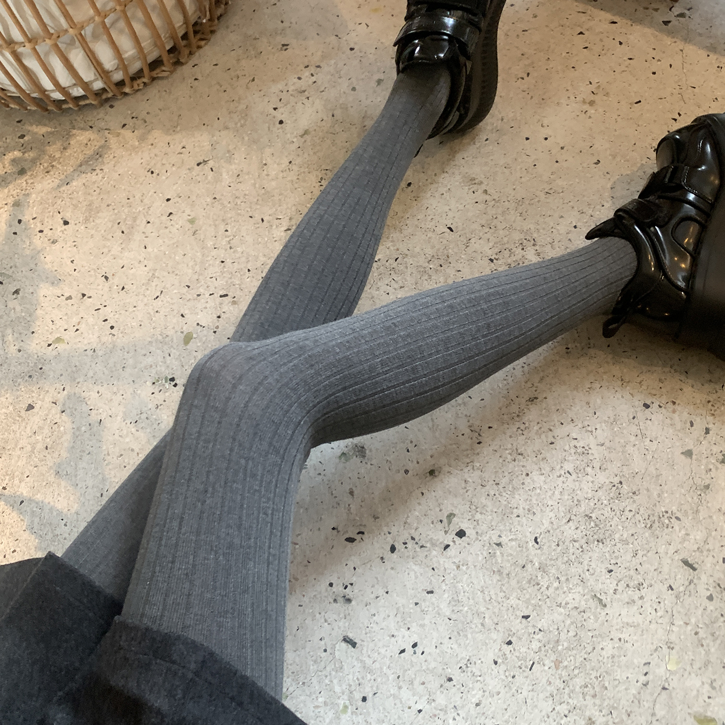 日系复古竖条纹显瘦外穿