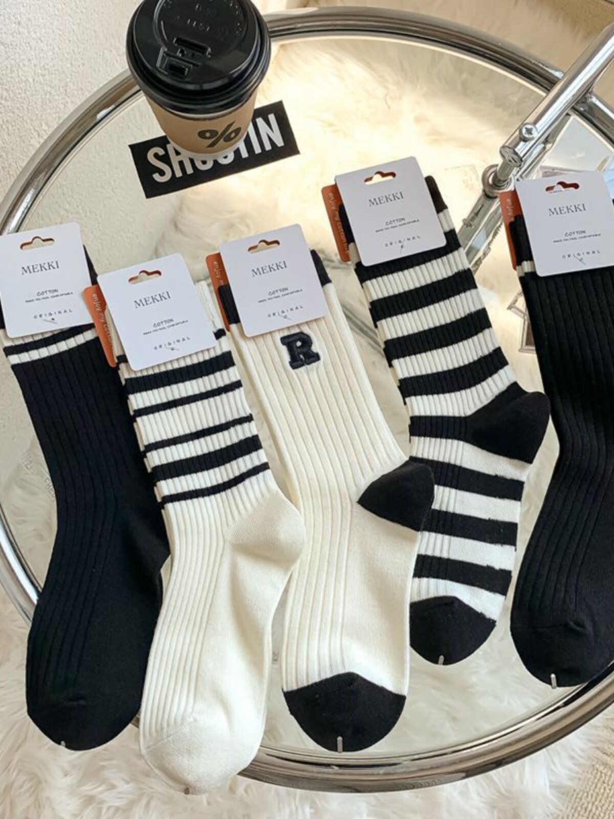 AMERICAN-STYLE SOCKS STRIPED LETTER EMBROIDERY CASUAL AND VERSATILE BREATHABLE PILE SOCKS WOMEN TRENDY SOCKS SPORTS SOCKS WOMEN