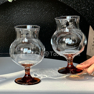 小众ins可爱胖胖高脚杯玻璃杯子特调酒杯大容量饮品饮料杯果汁杯