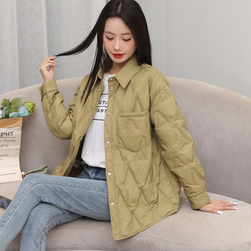 轻薄款白鸭绒衬衫领显瘦羽绒服