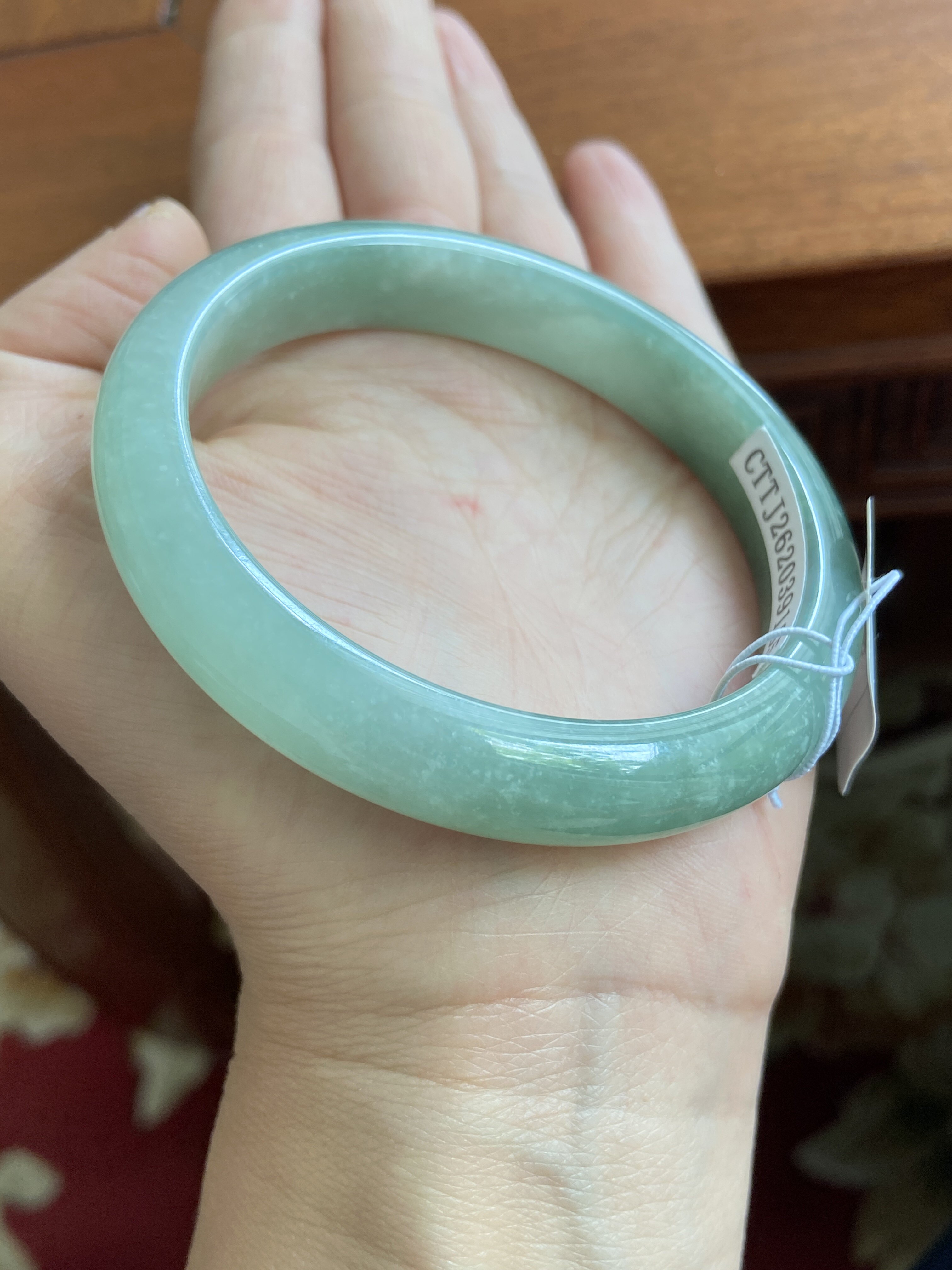 【小月城翡翠】缅甸天然A货翡翠糯冰种白月光手镯大圈口59证书107