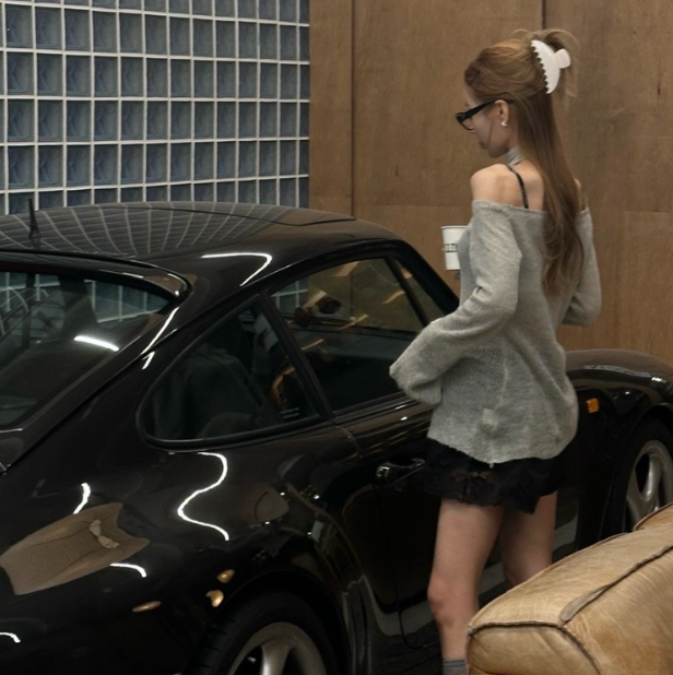 即发 韩国正品代购春 时髦露肩长袖女修身显瘦设计感上衣针织衫
