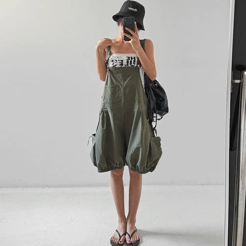 韩国正品代购夏款 甜酷少女风阔版调节扣背带花苞裤五分休闲裤