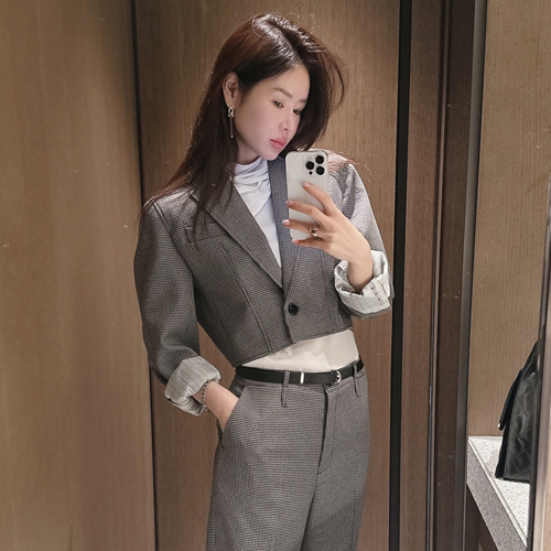 partysu韩国正品代购  高智风格子西装外套女短款小西装