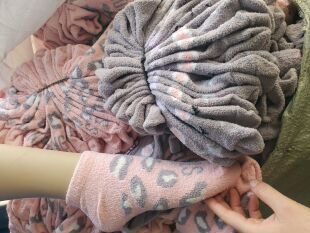 短筒绒绒袜加厚10元20双独角兽豹纹外贸柔软袜保暖地板袜鞋套