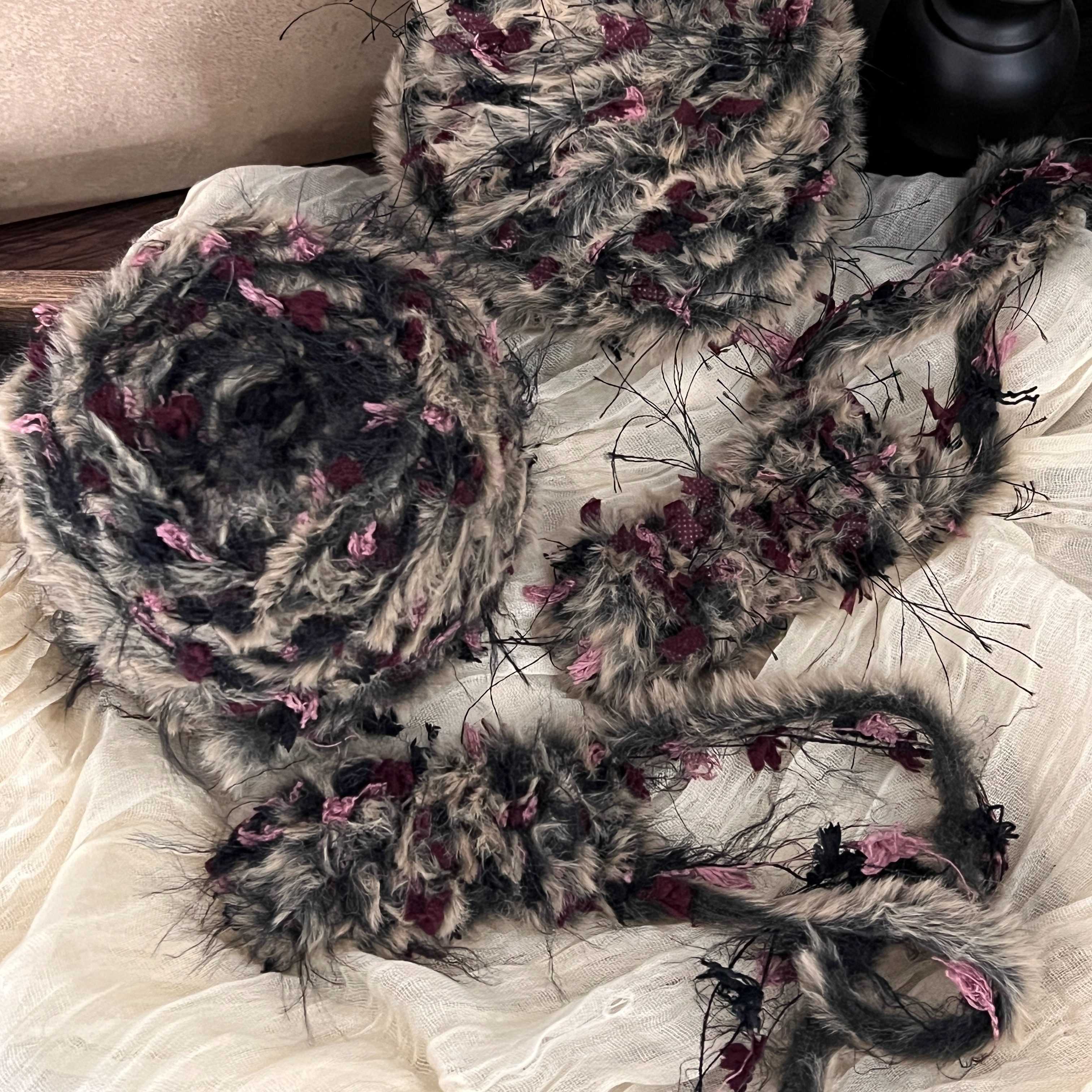 Dengd 雾绒蔷薇 毛线团邓邓皮草手混线手工diy钩针编织包包发圈线,服饰配件/皮带/帽子/围巾,毛线,淘宝优惠券,粉丝福利购,淘宝优惠卷