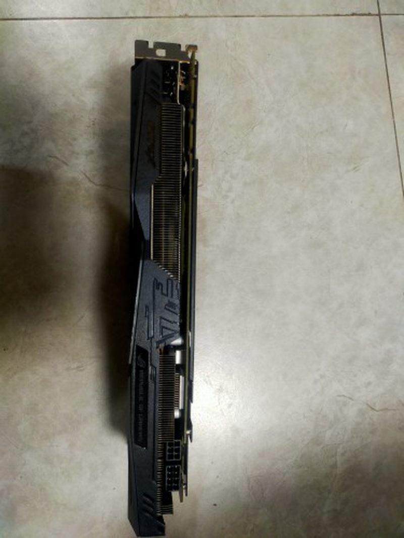 华硕猛禽gtx1080 8g非公版.吃鸡显卡 光影追踪九成新保修三个月