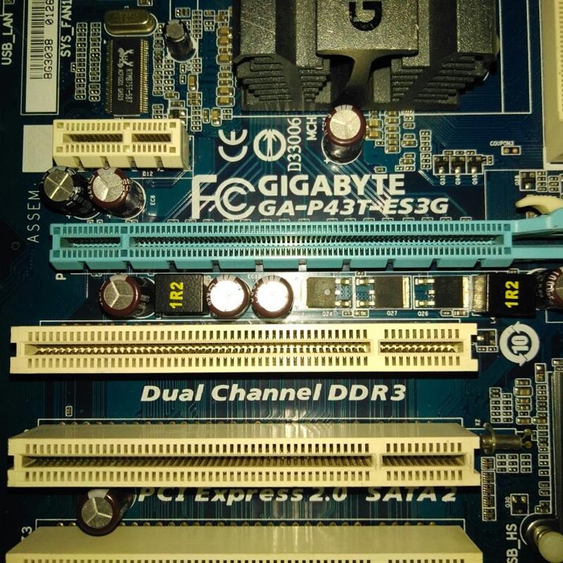 技嘉P43主板GA-P43T-ES3G大板P43T-USB3 5个PCI槽DDR3代超好用