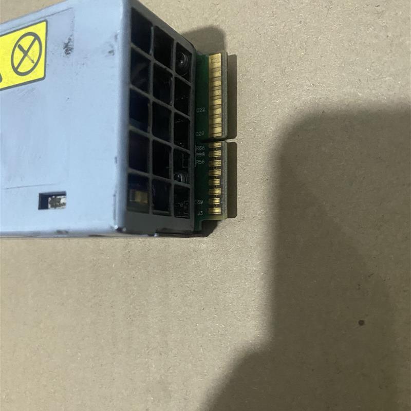 IBM X3650 X3550 M2 M3 675W 服务器电源 39Y7201 39Y7200 12V55A