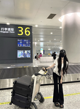 POET WONG【松弛神裤】人手一条 万能百搭休闲裤 自带时髦慵懒感