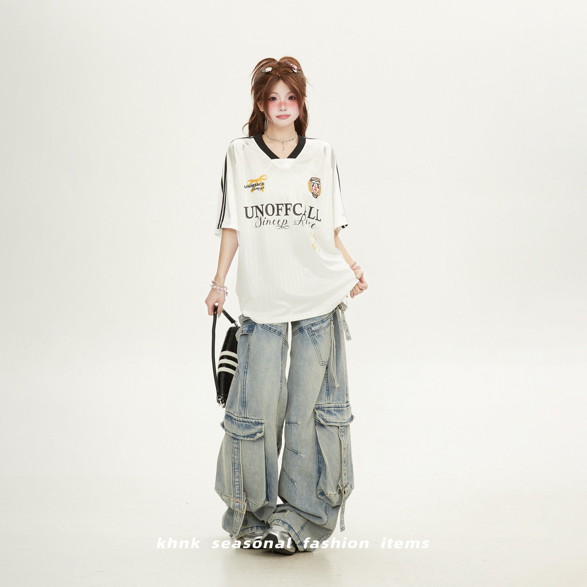美式三条杠刺绣缎面oversize竖条纹v领短袖t恤女夏季薄款球衣上衣