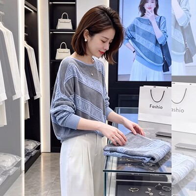 圆领拼接针织衫早秋女装新款上衣
