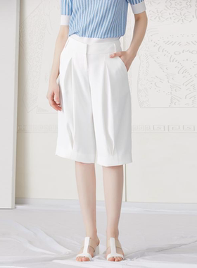 心扉 白色立体剪裁宽松女士五分裤