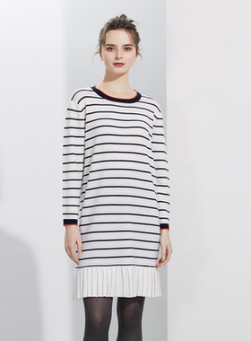 如眉 羊毛针织黑白条纹红色饰边褶摆连衣裙