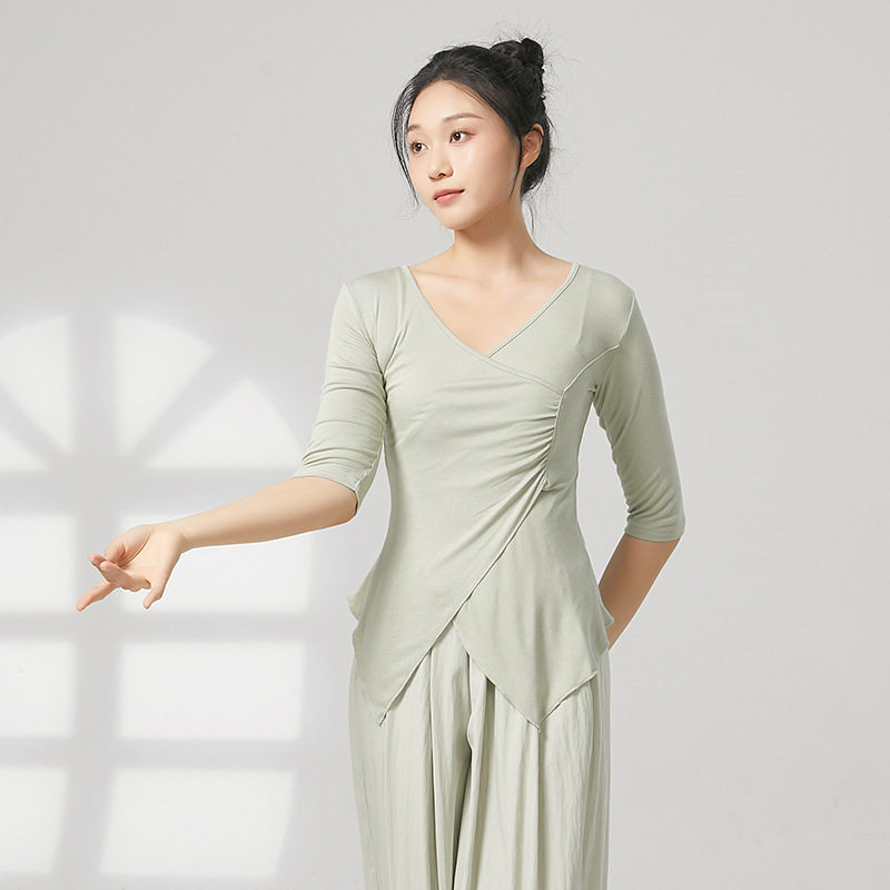 共妍古典舞露背中袖练功服夏季图片