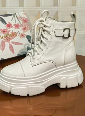 9897/6CM牛皮断码撤柜清仓处理秋冬马丁靴女冬季防滑女防水台白色