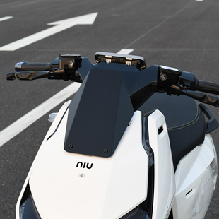 适用25款小牛FXT风挡 FX前挡风板小牛电动车配件改装仪表风挡