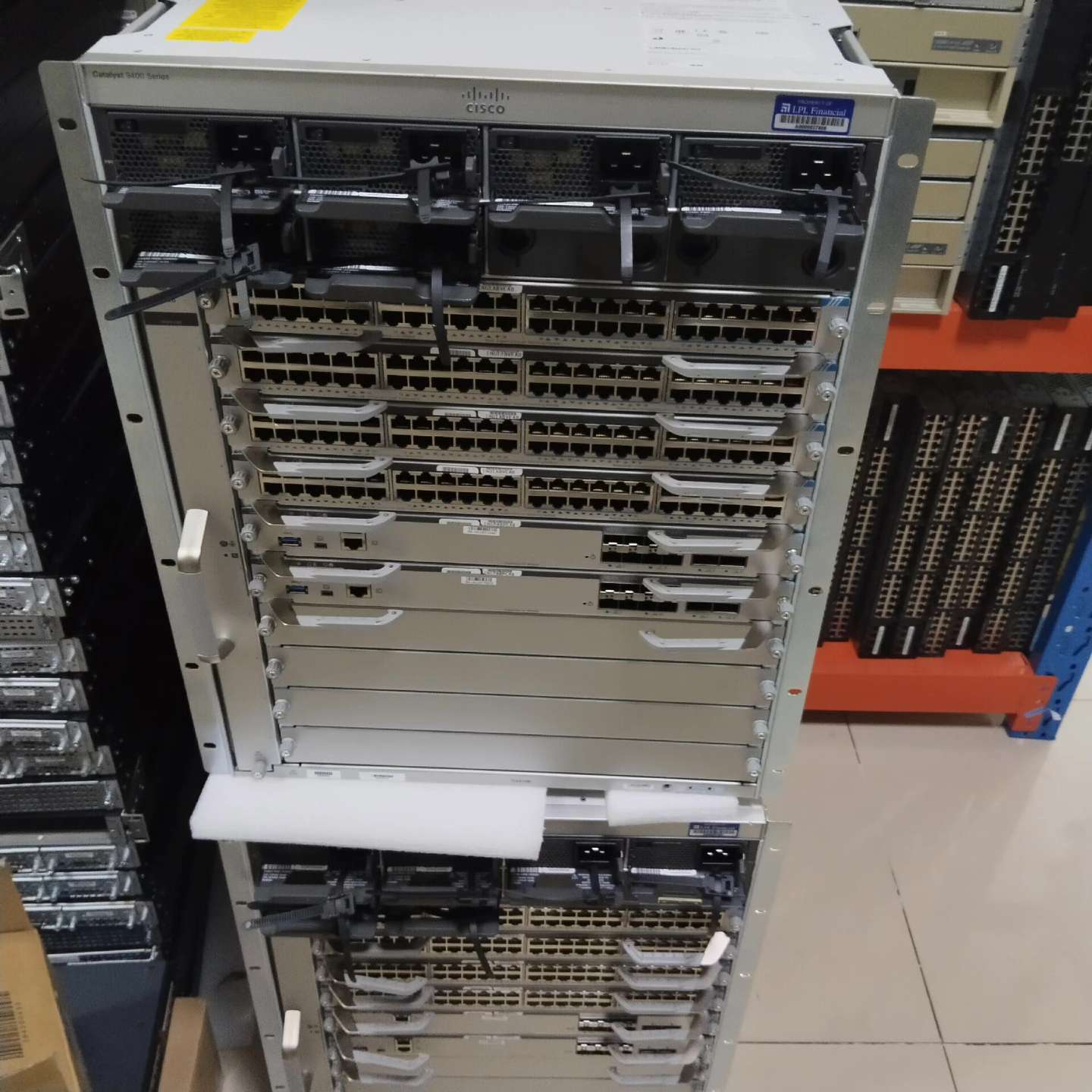 {议价}思科C9410R机箱。二手设备，带主控板卡电源。成色好。图片