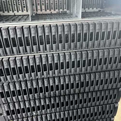 {议价}NETAPP DS224C拓展柜 （议价拍）