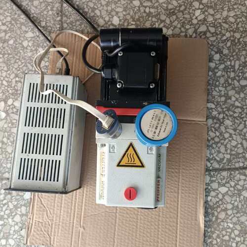 议价普发DUO2.5真空泵 ，功能包好，成色漂亮，如图，电压22