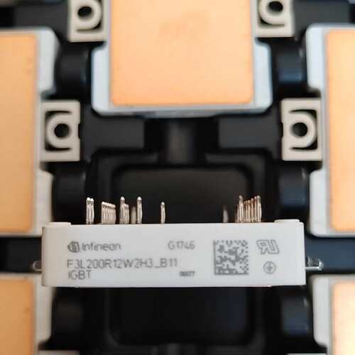 {议价}F3L200R12W2-B11 全新原装现货，只有8个！
