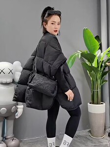 羽绒棉马甲女2023秋冬季新款设计感小众休闲宽松开叉坎肩马夹外套