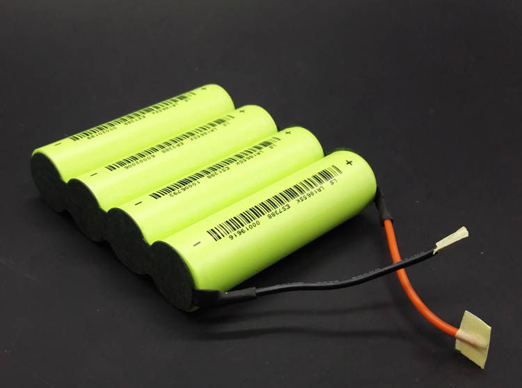18650四节2600并联锂电池组3.7V10400mAh适用于充电宝唱戏机