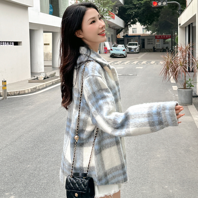 灰色西装领双面羊毛大衣女短款2026新款秋韩版减龄宽松毛呢外套